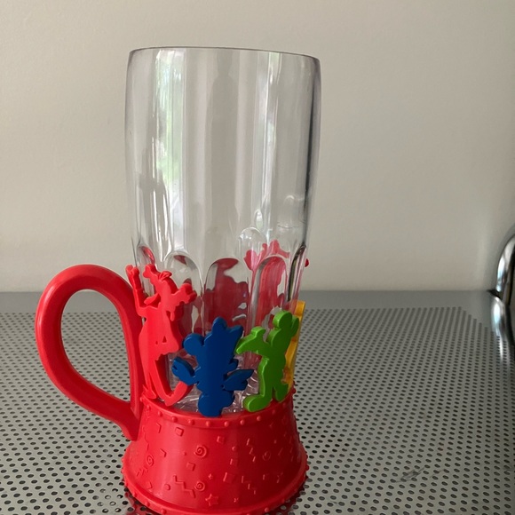 "Disney On Ice" 7" Tall Light Up Cup Mug w Mickey  Minnie, Goofy, Donald - Picture 6 of 8